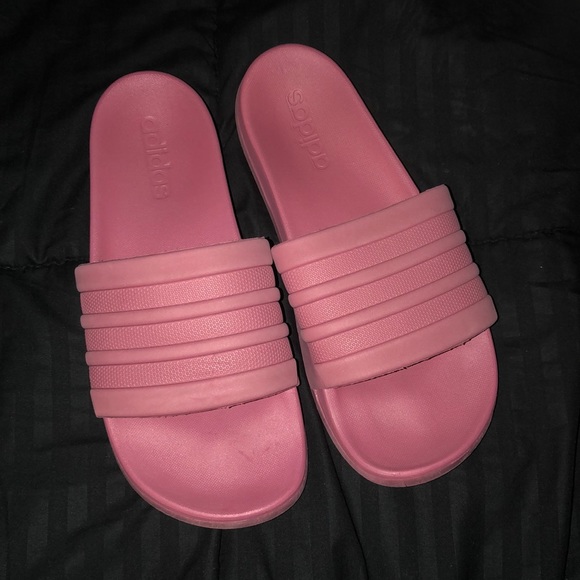 dusty pink adidas slides